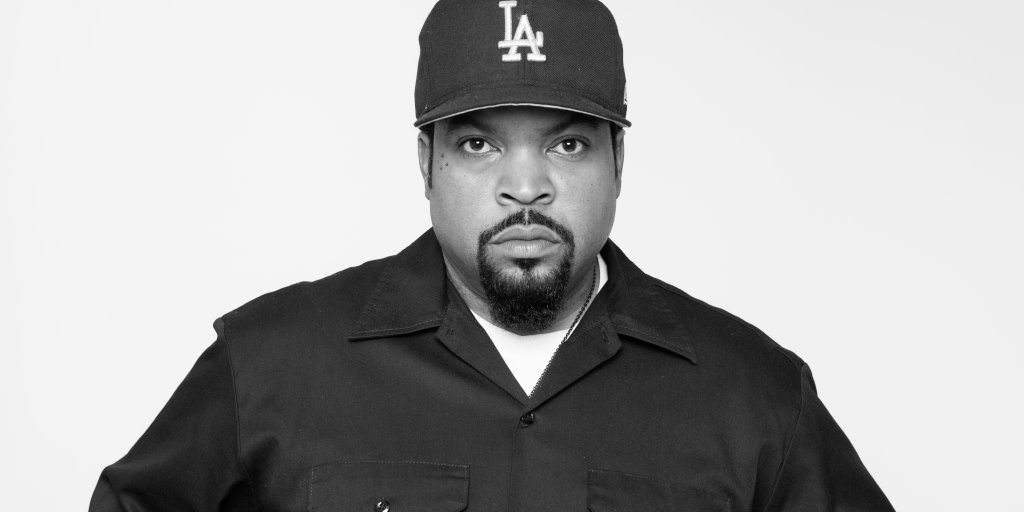 ICE CUBE GIVES AWAY THOUSANDS OF MASK AS PFIZER’S CEO ISSUES A NEW VARIANT WARNING