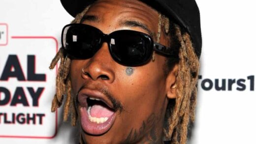 FOLLOWING RECENT MURDERS, WIZ KHALIFA CALLS FOR AN END TO VIOLENCE AND DISRESPECT IN HIP HOP