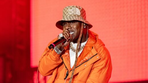 DABABY PERFORMS AT ROLLING LOUD AND RECEIVES TRASH FROM FANS EXPECTING FUTURE PERFORMANCES.