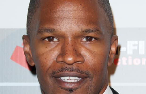 JAMIE FOXX REMINISES ABOUT BEING MISTOOK FOR AN NBA PLAYER BY A COOKED-UP FAMOUS ACTRESS
